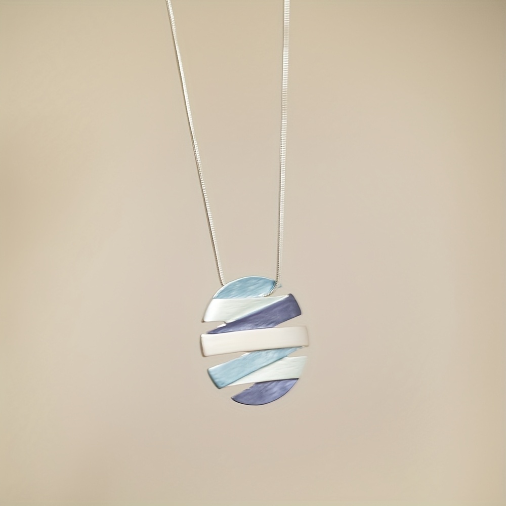 Image of 1pc Handmade Enamel Hollow Round Women's Fashion High-end Geometric Necklace For Occasions