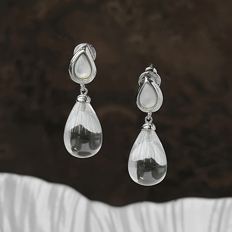 TEMU A Pair Of Stylish, Simple, Versatile, Niche-designed, Minimalist Temperament Stud Earrings Z45