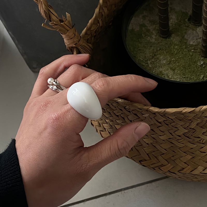 Women's Unique Geometric Retro Resin Ring