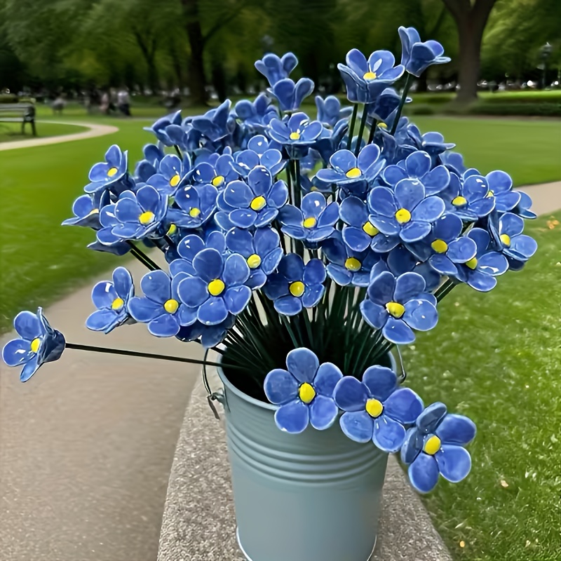 E-shop 12 Stück handgefertigte Keramik-Vergissmeinnicht-Blumen für Innen- Außenbereich – verblassungsresistente ewige Blüten, Tontopf-Dekoration,