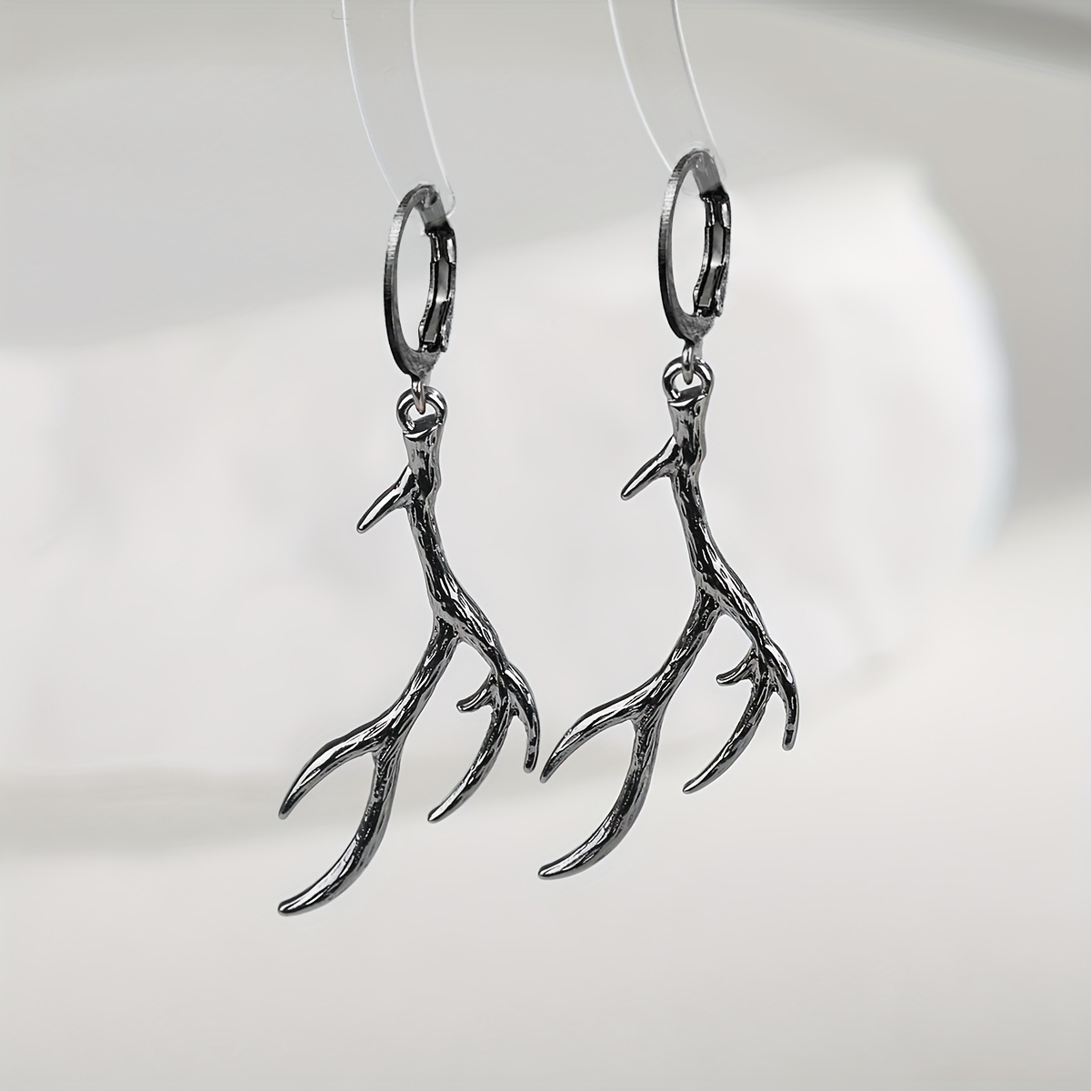 TEMU A Pair Of Creatively Designed Antler-shaped Earrings, Bohemian Fashion, Party Favors, Or Commemorative Gifts