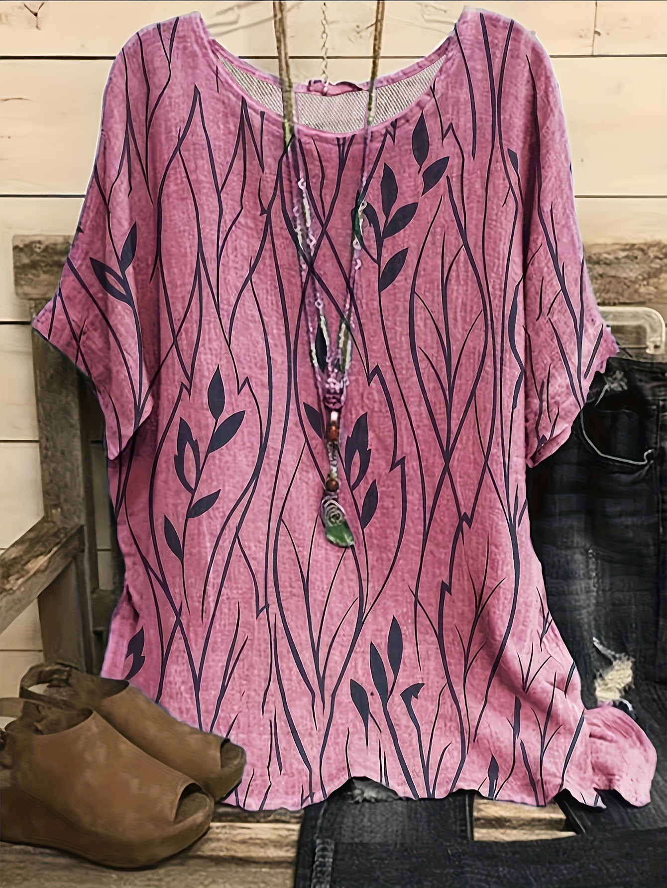 Women's Plus Size Summer Loungewear Top - Breathable Loose Fit Leaf Print Blouse with Mustard Yellow & Green Design, Machine Washable Casual Home & Outing Shirt, Summer Blouse, Relaxed Outfit, Elegant Style, Easy Care, Stylish Shirt, Relaxed Style