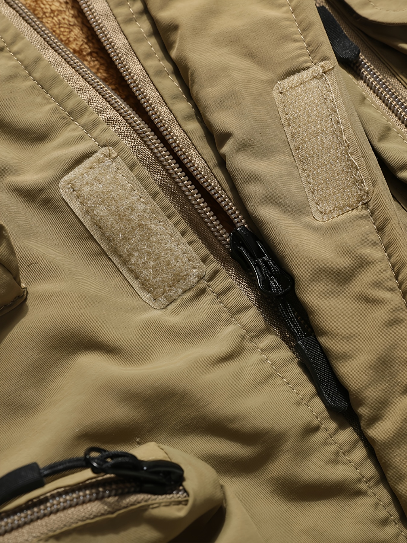 Men's Functional Style Jacket with Thickened Hood and Multi-Pockets