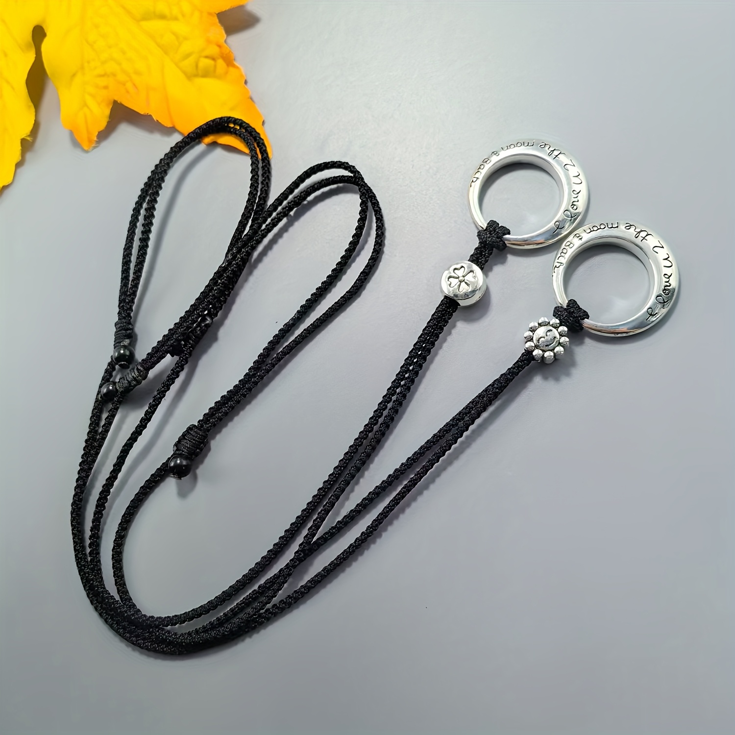 TEMU Chaîne de lunettes assortie pour couple en corde tressée à avec pendentif à et pendentif , cadeau d'anniversaire fait main pour amis
