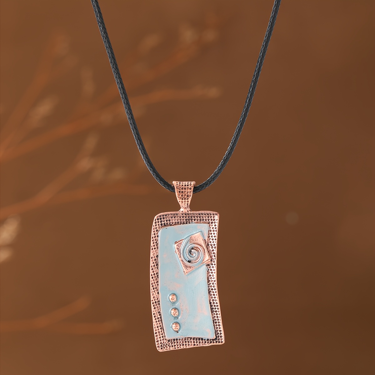 TEMU Collar para mujer con colgante cuadrado de desgastada estilo vintage y cordón , adecuado para fiestas, reuniones, superposición de artístico,