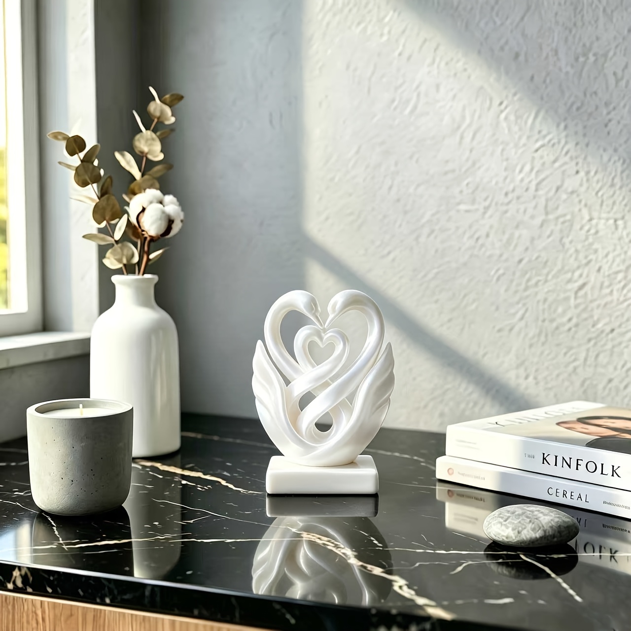 TEMU Ornement Cygne - Statue de Cygne de Cœur avec Figurine de Cygne, Décoration d'Intérieur Élégante en Plastique pour Salon, Chambre, Bureau -