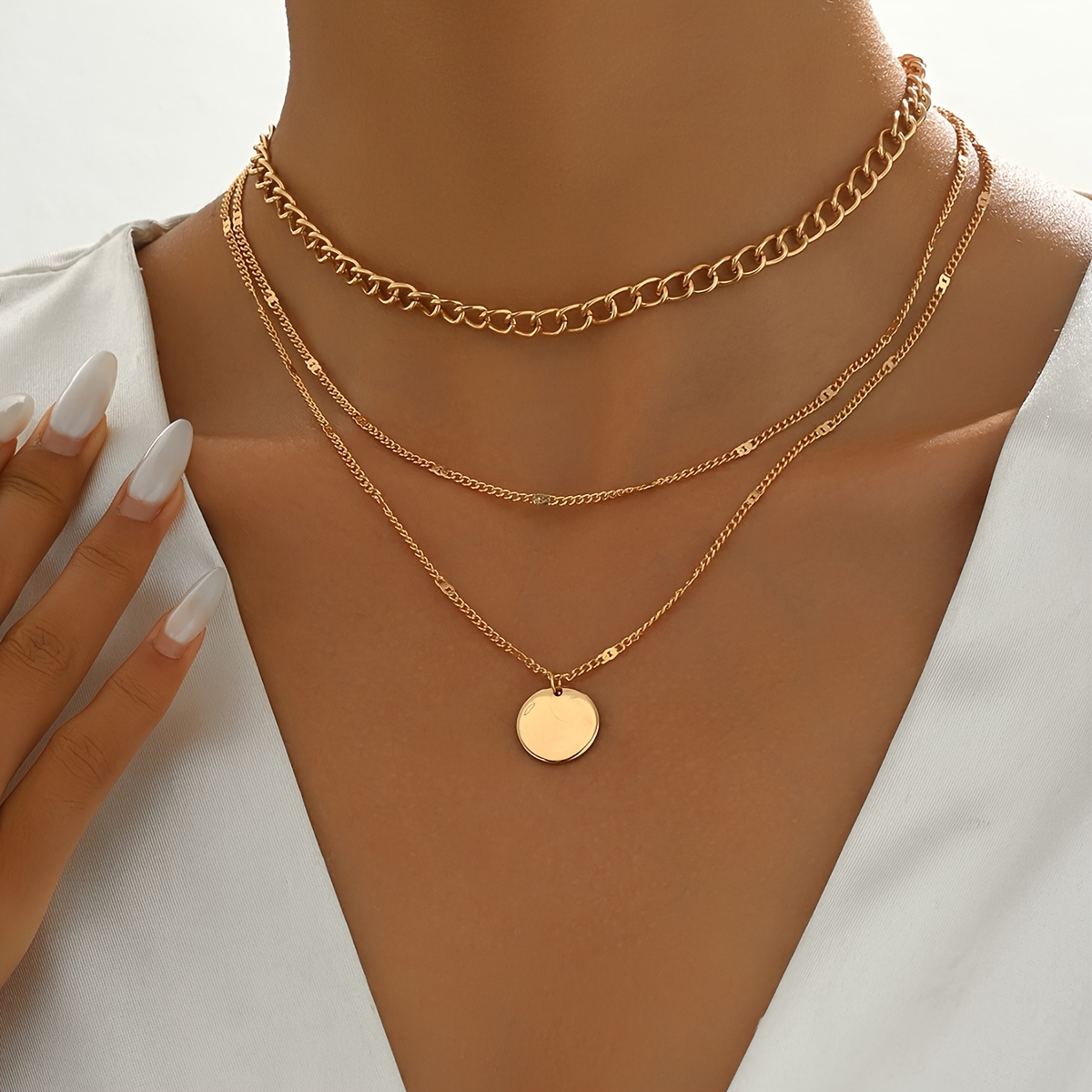 Layered Round Pendant Necklace for Women