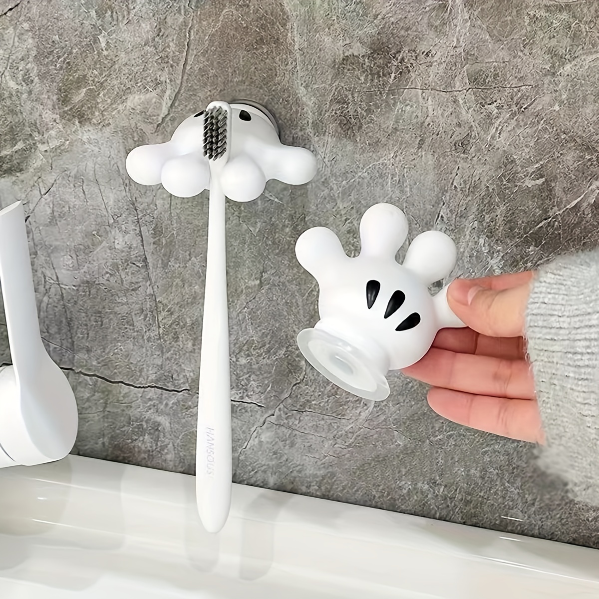 

1pc Cute Palm-shaped Toothbrush Holder With Suction Cup - No-drill, Multi-functional Bathroom Organizer For Towels & Data Cables