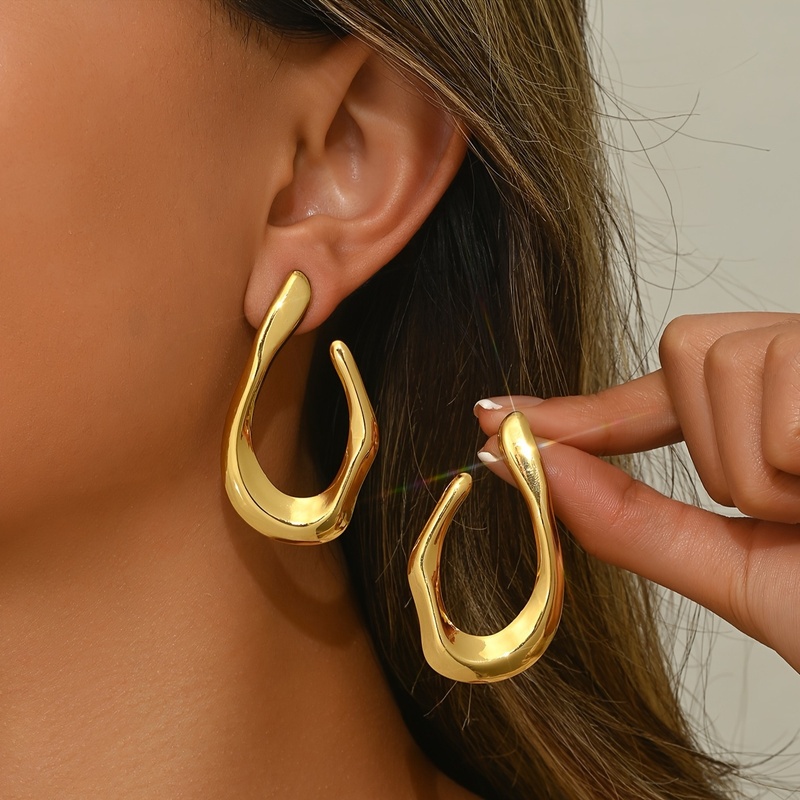 TEMU 1 Paire de Boucles d'Oreilles Métalliques Élégantes et Tendance de C, Design Doré Torsadé, pour et