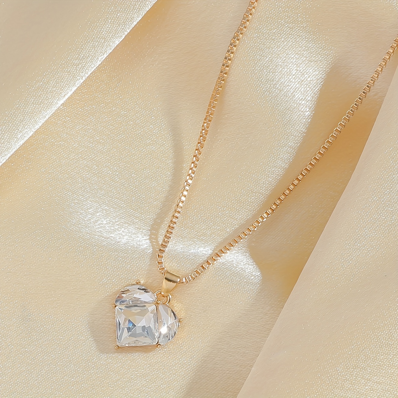 TEMU 1pc European And Y2k Alloy Heart-shaped Glass Pendant With Box Chain Women's Necklace Valentine's Day Gift