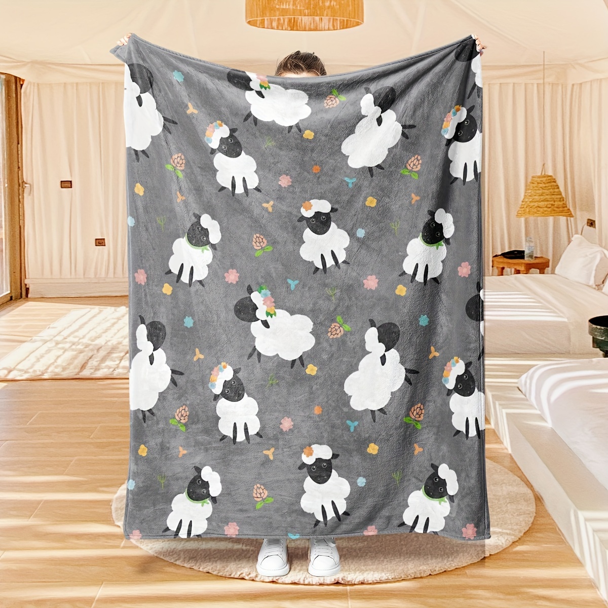 

Sheep Pattern Flannel Throw Blanket - Lightweight, For Couch, Bed, Travel, And Camping - Gift