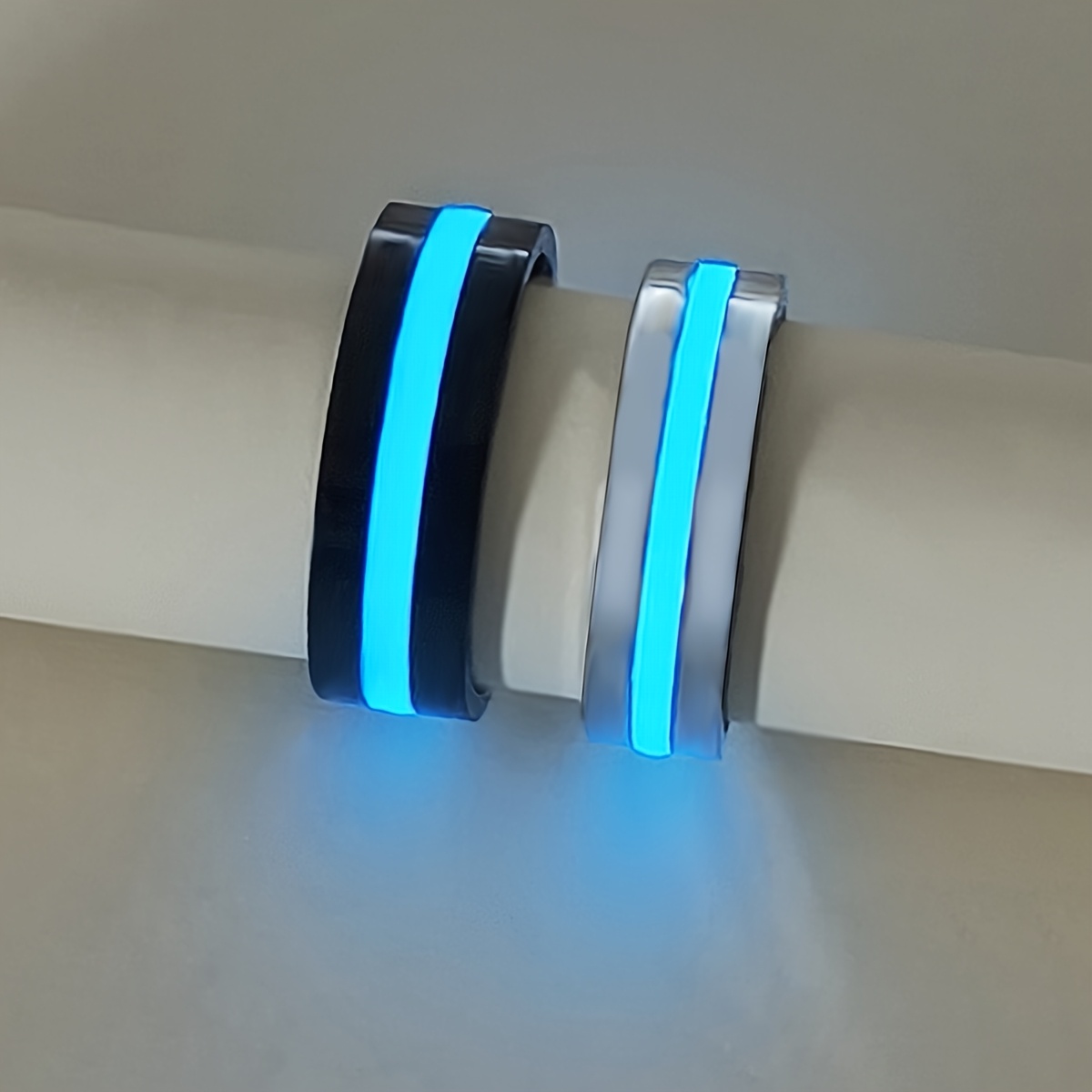 2pcs Luminous Circular Gear Glowing Rings