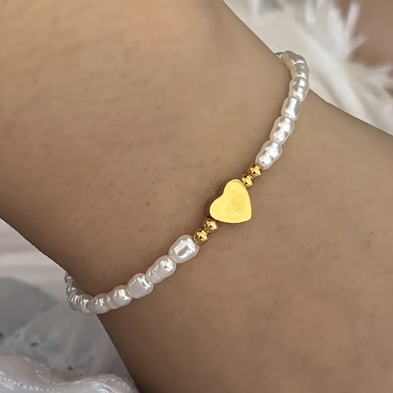 E-shop Elegantes herzförmiges Kunstperlenarmband, modisches und sexy Damenaccessoire, geeignet für den täglichen Partylook, Valentinstagsgeschenk