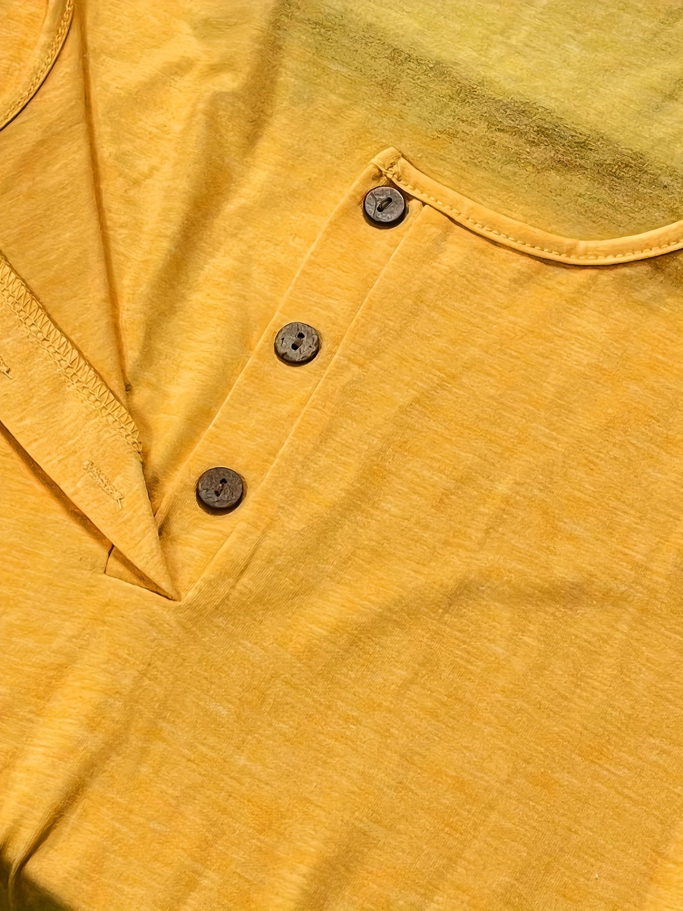 Women'S Plus Size Casual Tank Top with Button Detail - Sleeveless, Solid Color, Stretchy Fabric, Crew Neck, Oversized Fit for Summer Outings, Comfortable Clothing | Relaxed Fit Top | Medium Stretch Materia