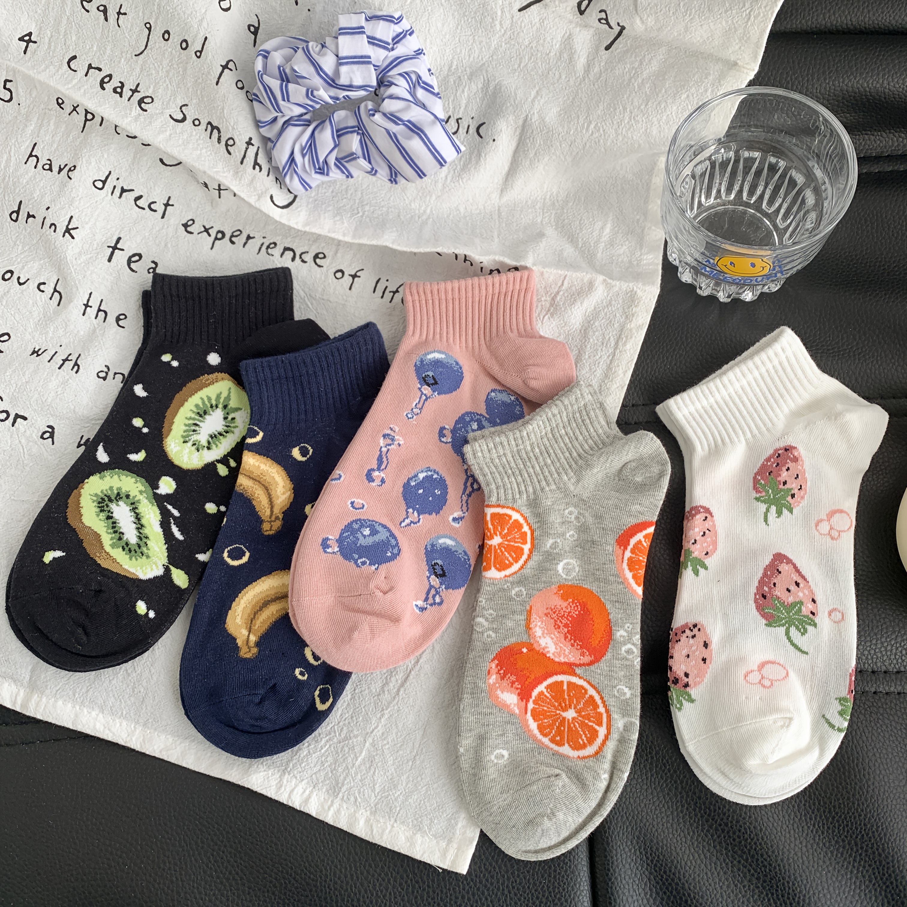 E-shop 5 Paar Damen Frucht Graffiti Kurze Socken Frühling Sommer Frischer Stil Trendige Socken Cartoon Süße Socken Vielseitige Socken für Damen Alle