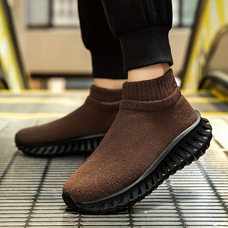 New Winter Collection of Thick-Soled Oversized Unisex Shoes, Warm Mid-Top Couple Shoes, Easy Slip-On Soft Casual Walking Shoes