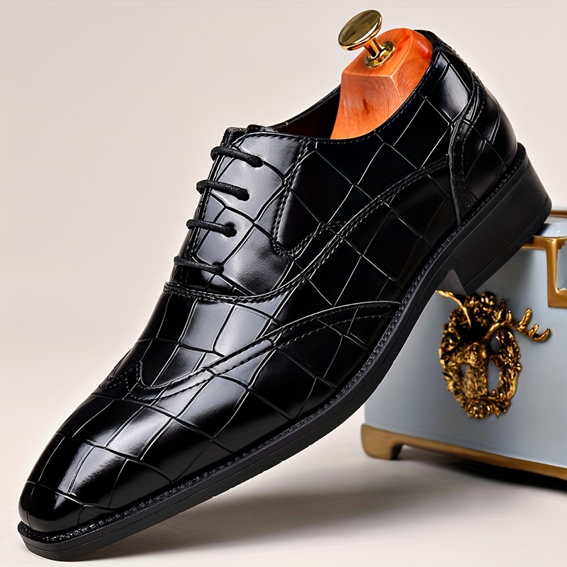 3332 Chaussures de ville formelles pour hommes, brillantes, chaussures de mariage tendance pour marié, chaussures de costume uniformes pour hommes, à la mode et tendance