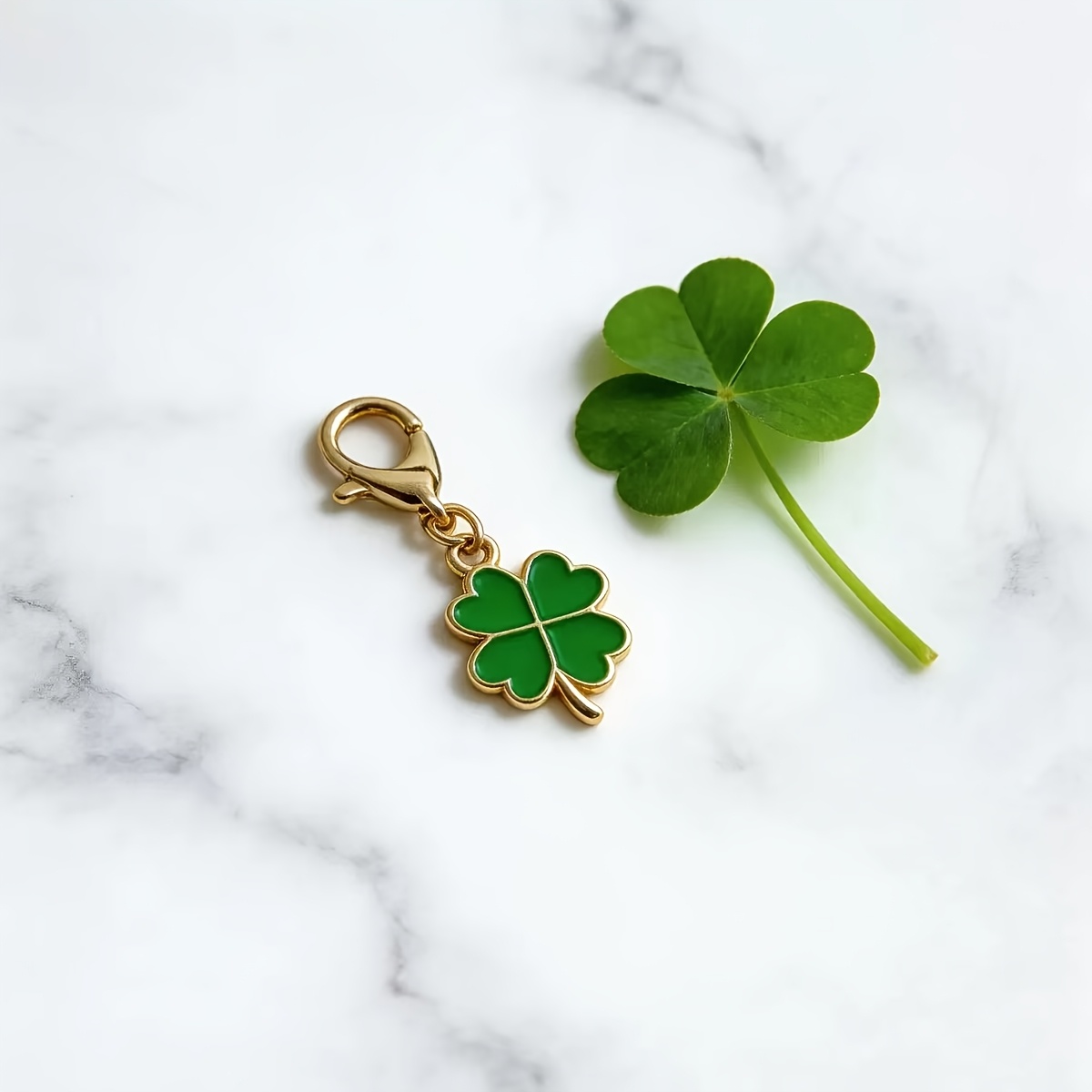 TEMU Clover Keychain, Mother's Day Gift, Easter, 's Day, Used For Pet Collar Decoration Pendant, Small Gifts For School Opening, Colleagues, Small