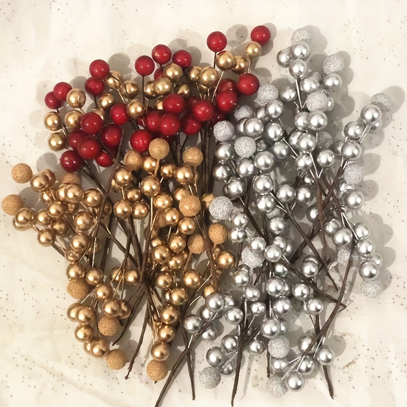 

Christmas Berry Garland: Golden And Berries For Decorating - Christmas Trees, Wreaths, And More