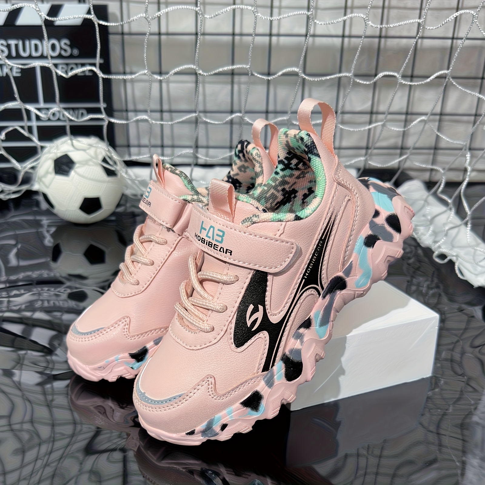 girls casual sports shoes with thick sole soft fabric lining fashionable trendy low top sneakers for   and students   fall and winter Product details 0