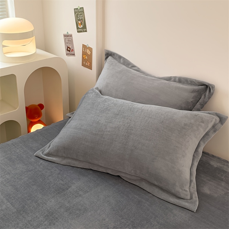 

Set Of 2 Coral Fleece Pillowcases - Luxurious Soft Envelope Closure No-print Square Decorative Cushion Covers - Machine Washable Solid Color Cozy Pillow Shams For Home Decor 48x74cm