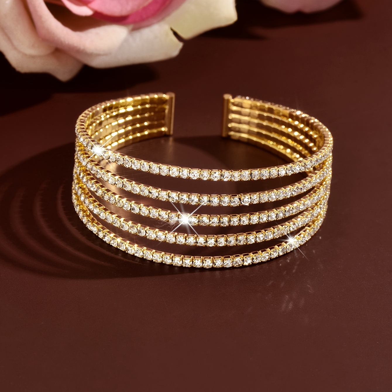 TEMU Bracelet jonc ouvert à rangées de strass, de luxe léger, haut de gamme, et , un bracelet décontracté de tous pour femme, un accessoire tendance