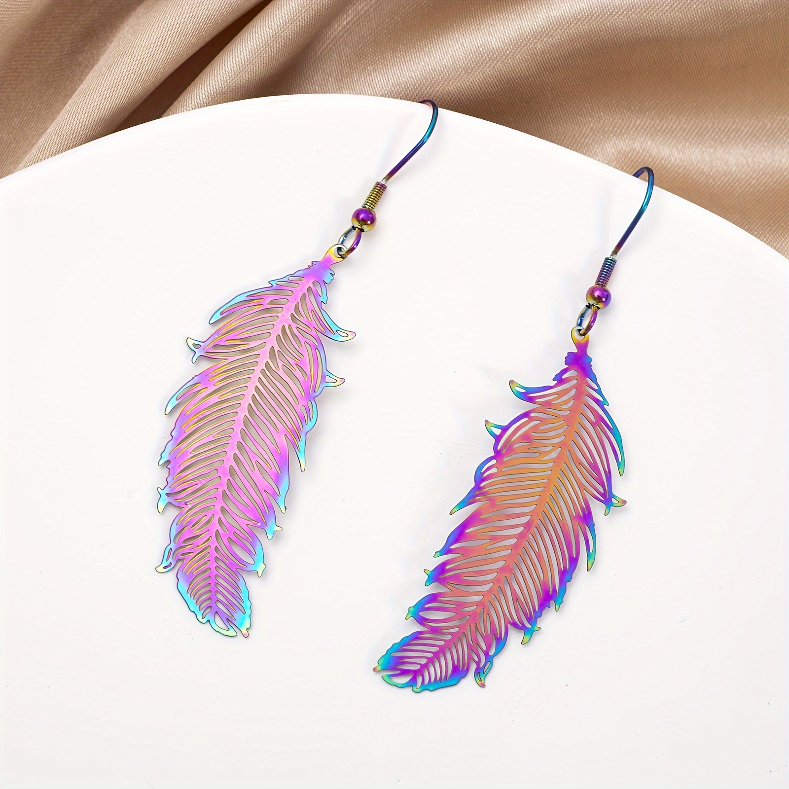 

1 Pair Zkbkjspzjb Bohemian Style Iridescent Hollow Leaf Stainless Steel Earrings With Blue And Purple Accents - Ideal Gift For Day, Suitable For All , Quirky Earrings