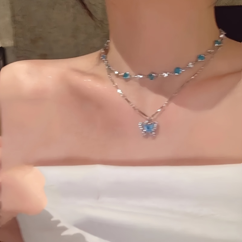 2pcs Women's Resin Butterfly Pendant Necklace Set