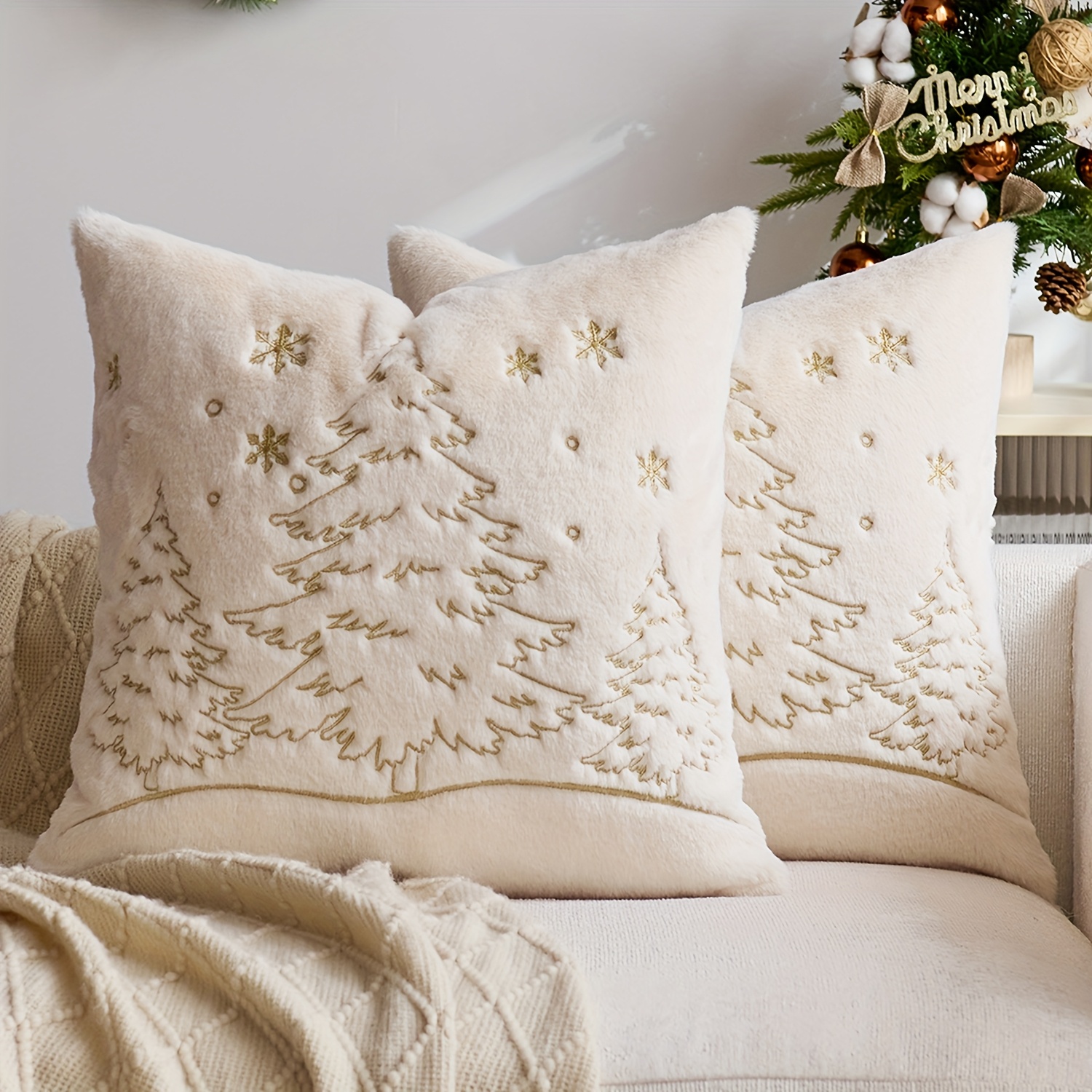 A Set Of 2 Christmas-themed Fluffy Embroidered Pillow Covers Featuring Christmas Trees, Shape, Measuring 45*45cm. Nordic-style Christmas Gifts Do Not Pillow Inserts