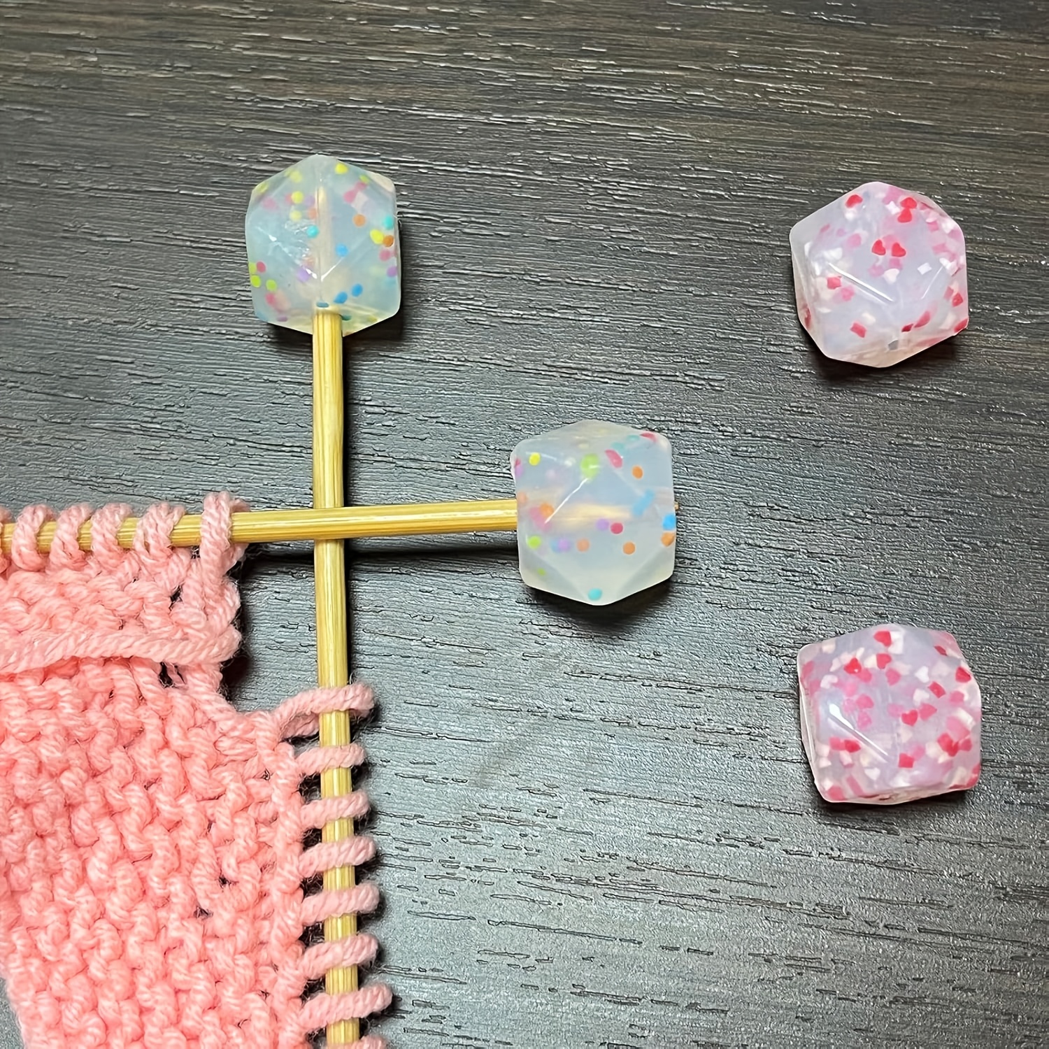 

4pcs Silicone Hex Needle Holders - Knitting & Crochet Needle Stoppers, Easy-to-use Tip Caps For Stitching