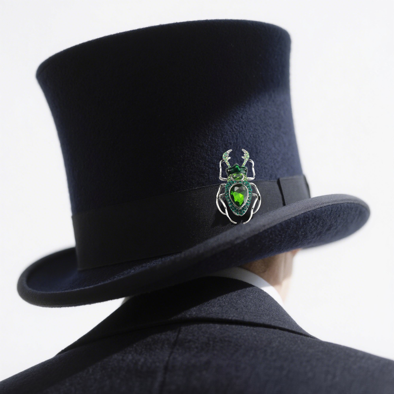 E-shop 1 Stück neues, lebendiges Insekten-Broschen-Armband, ein hochwertiger Cartoon-Tier-Anstecker für Jacken und Zubehör, für Mützen