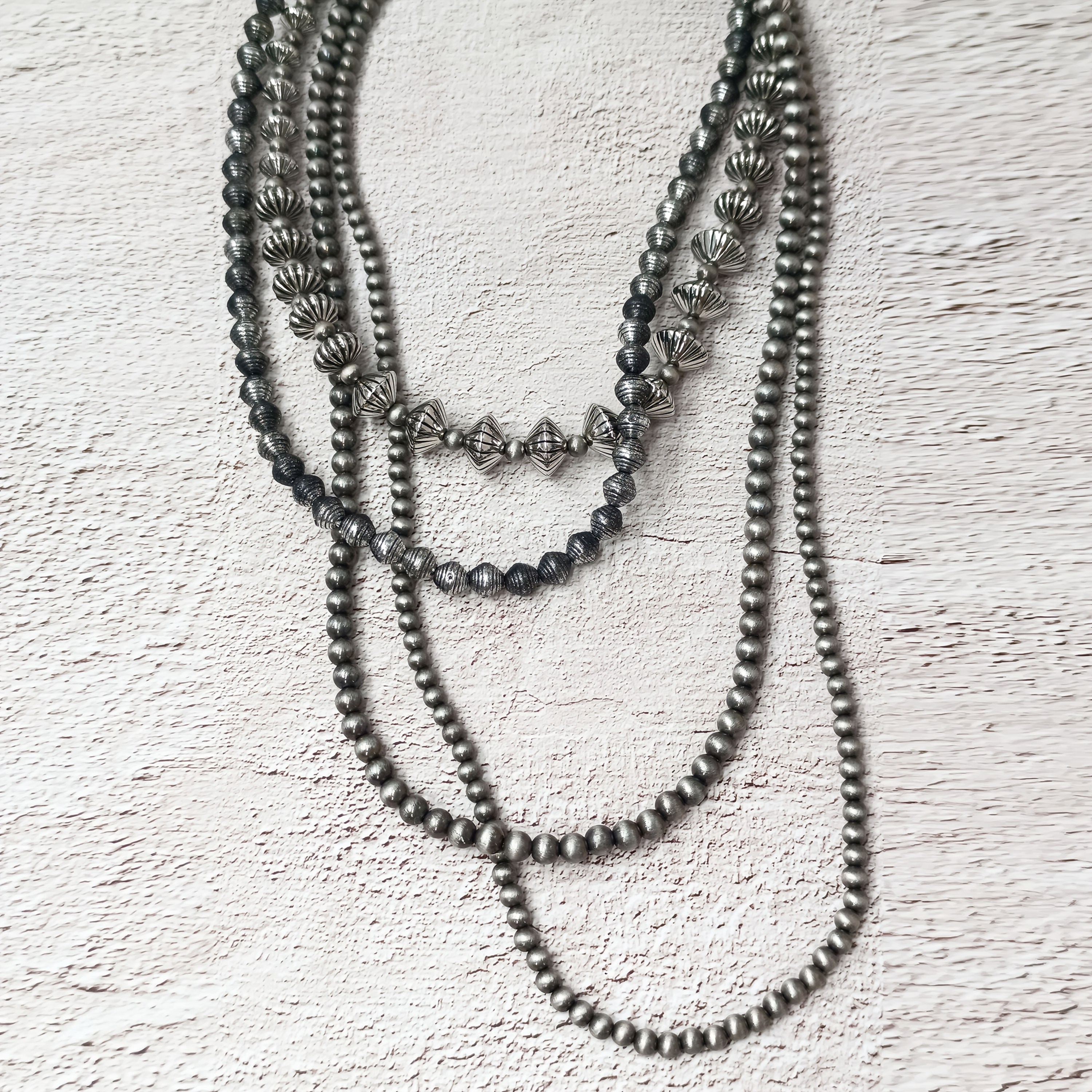 TEMU Collier long multicouches unisexe à perles, 4 couches, style ethnique western, design créatif tendance vintage bohème pour homme et femme