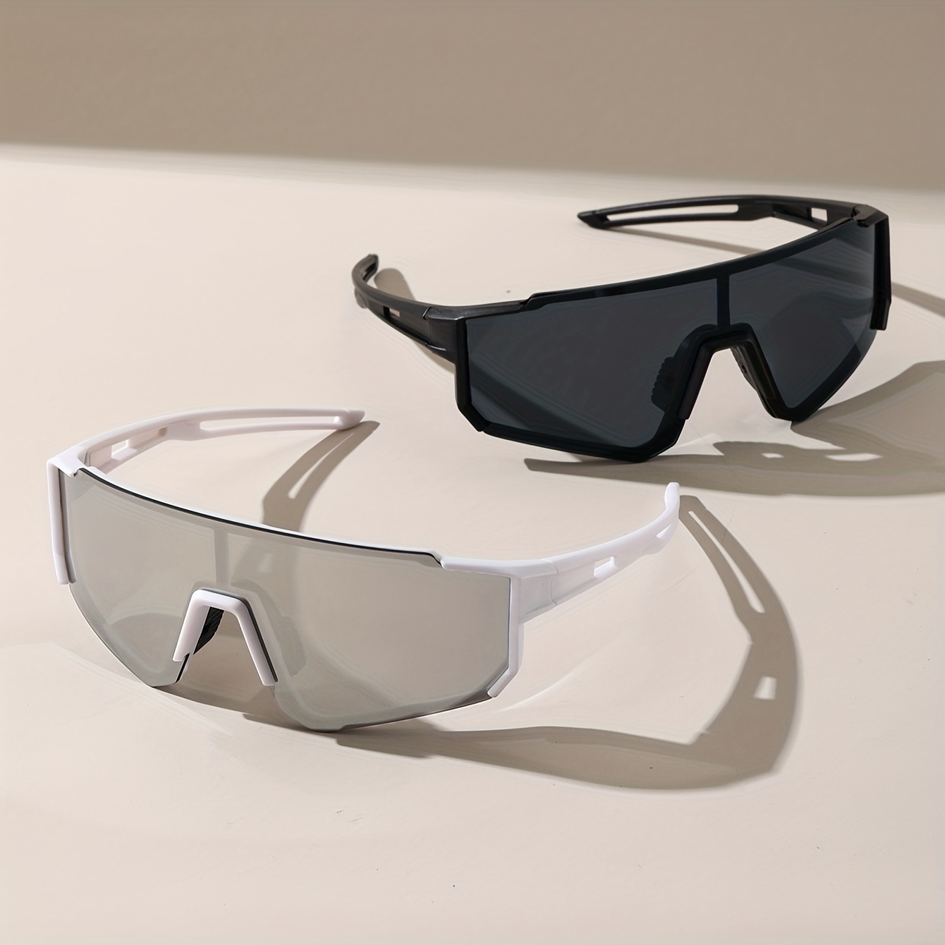 

2pcs Futuristic Fashion Glasses For Women Men Anti Glare Sun Shades Glasses For Driving Beach Travel