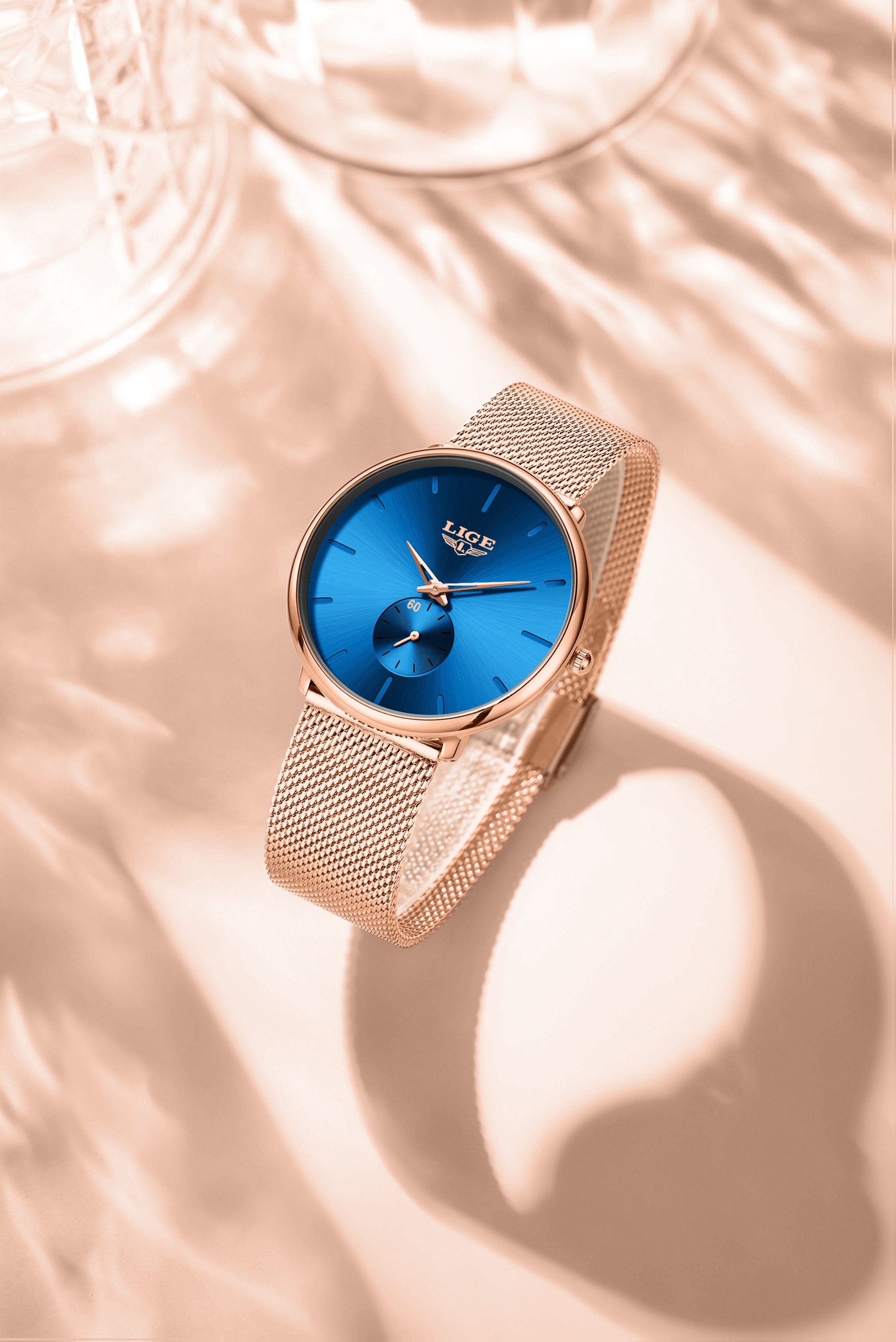 LIGE Timepieces Feature a Stylish Round Quartz Design, Embodying a Easy Yet Classic Three-Hand Style. This Watch Is Perfect for Women, Available in White, Blue, And Black. It Seamlessly Blends Business Casual with Sporty Elegance
