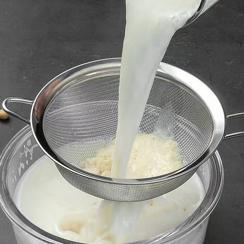 stainless steel fine mesh strainer with handle high quality stainless steel mesh oil filtration sifting flour icing fruits vegetables easy to clean baking tool