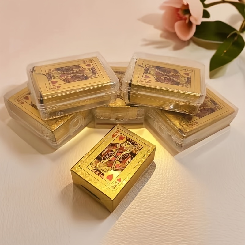 

1pc Mini Golden Waterproof Playing Cards, Plastic Material, Props, For Parties, Family , , & Dormitory Accessory