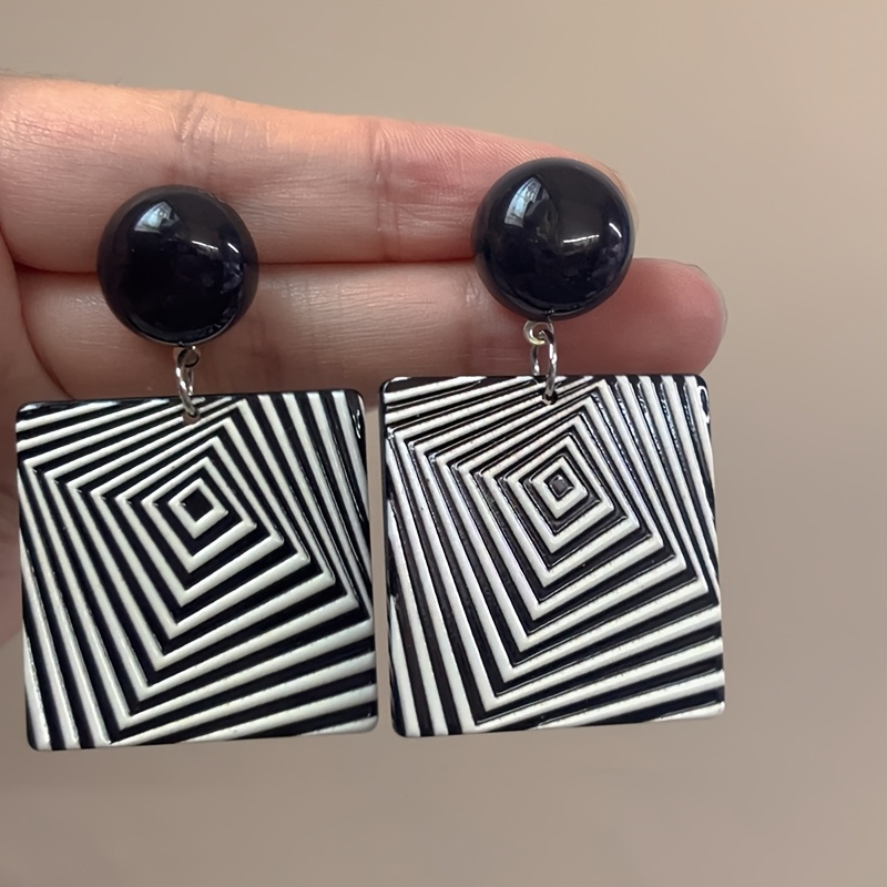 TEMU 1 Pair Fashionable And Unique Earrings, Suitable For Daily Life, Banquets/parties, Travel, Vacation, Daily , Holidays, And As Gifts For '