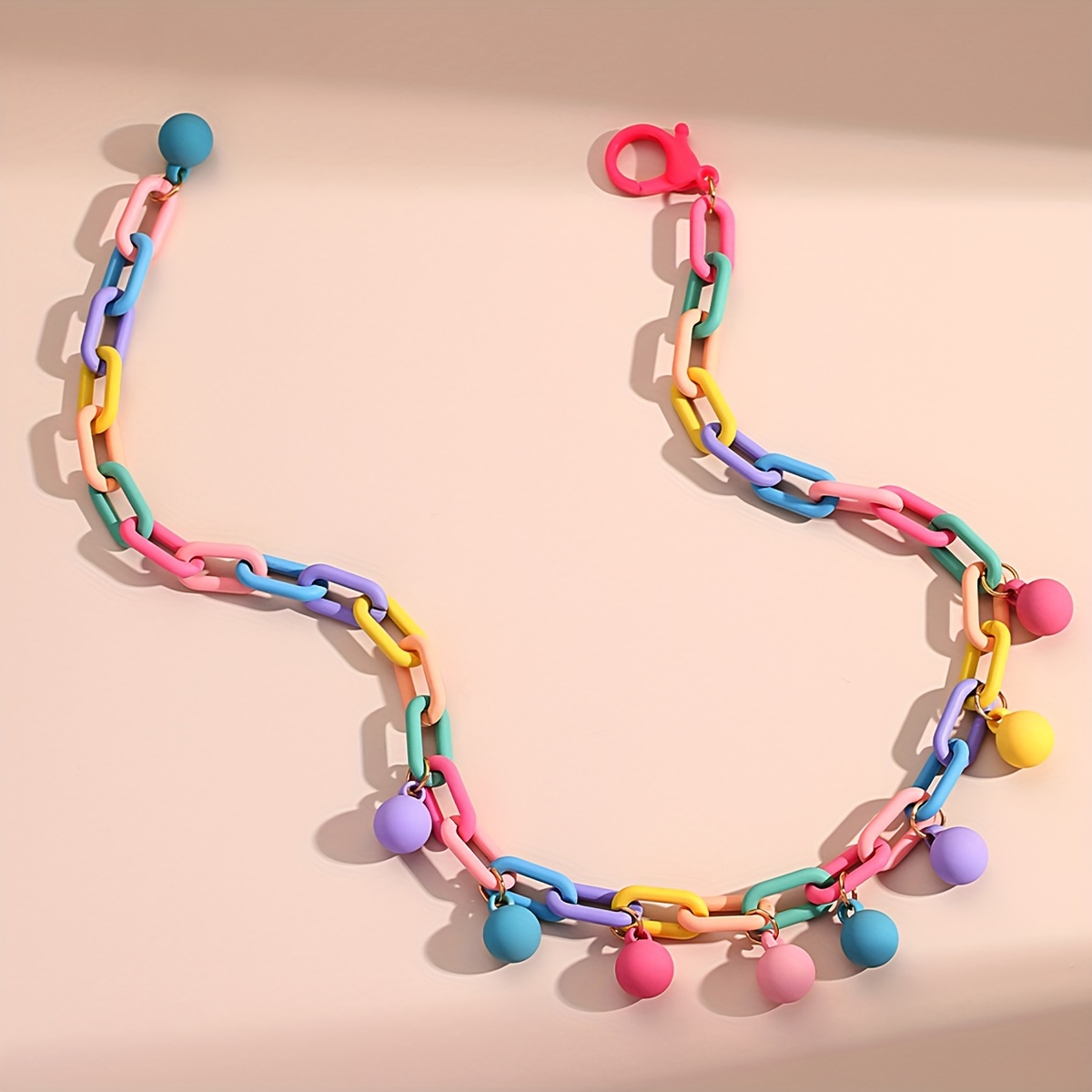 

Bohemian Style Acrylic Chain Necklace With Colorful Beads - Perfect For Everyday Wear And Vacations