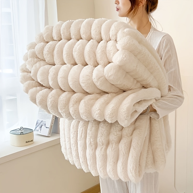 Cozy Plush Fluffy Winter Blanket for Indoor and Outdoor Use