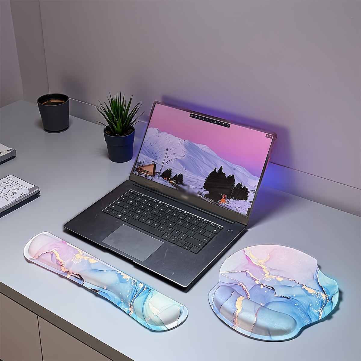 3pcs mouse pad with wrist support ergonomic mouse pad with memory foam wrist rest cushion non slip rubber   mice pad for home office computer laptop green marble Product details 6