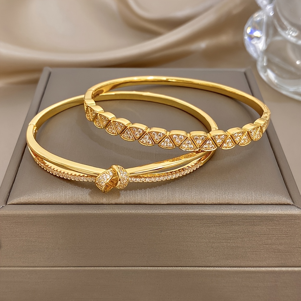 Women's 2pcs Hollow-Out Knot Design Bangle Bracelet Set