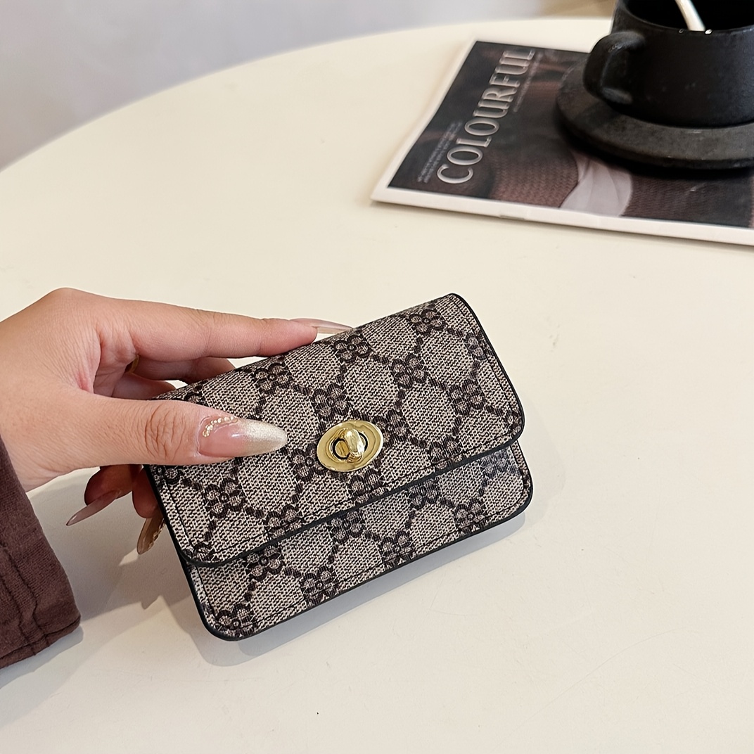 Image of 1pc Women's Floral Print Vintage Short Card Holder Id Card Case Bus Card Sleeve With Flip Cover Lightweight Handbag