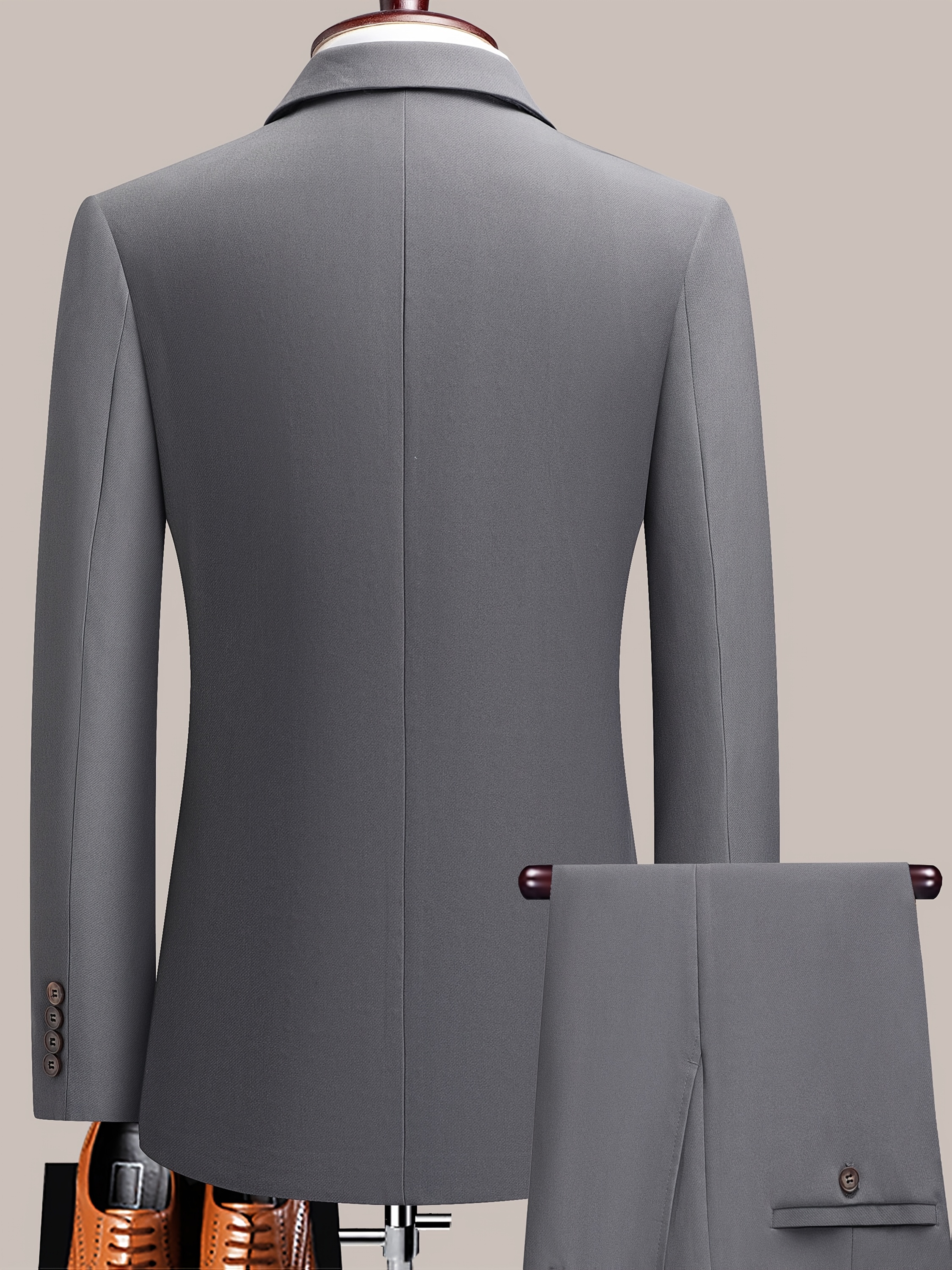 Men'S Beige Double-Breasted Suit with Peaked Lapels - Formal Business & Wedding Attire, Non-Stretch Polyester Blend, Double-Breasted Jacket with Four Buttons, Matching Pants, Wedding Attire|Classic Fit|Polyester Blend