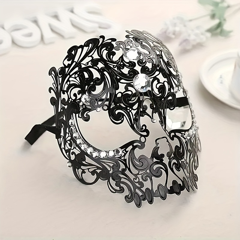 

Halloween Skull Metal Rhinestones For Men Women