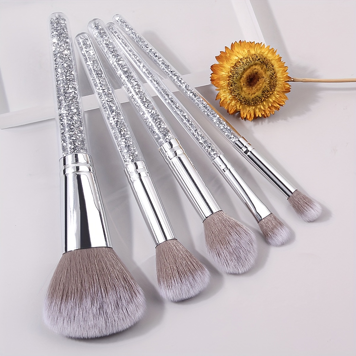 

High-end 5pcs Diamond Handle Makeup Brush Set Student Makeup Contour Brush Nose Shadow Blush Makeup Brush Portable Beauty Tool