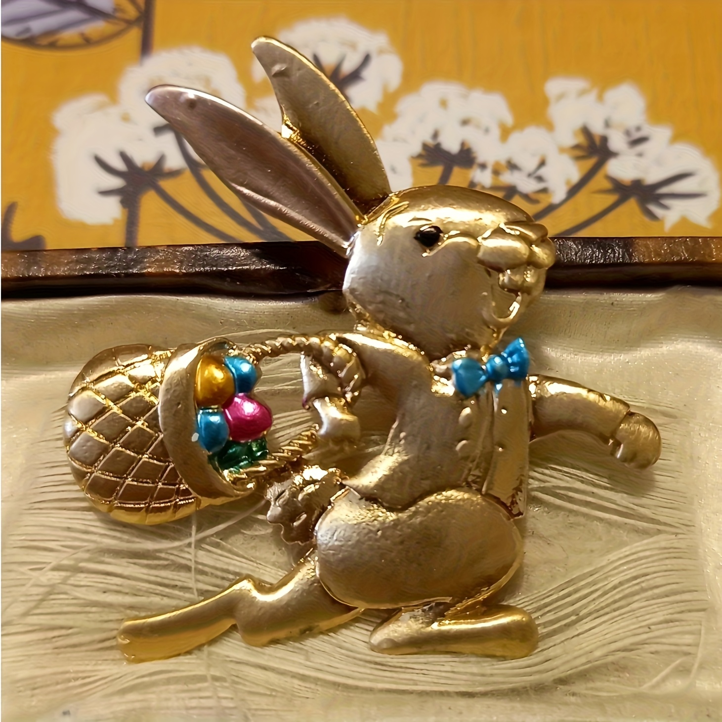 Esshpule & Rabbit Brooch Pin - Vintage Baroque Pin With Pharaoh & Rabbit Emblem, Elegant Wedding Accessory, Historical Costume Party Badge For &, Durable Brooch For Banquets & (pin Collection)