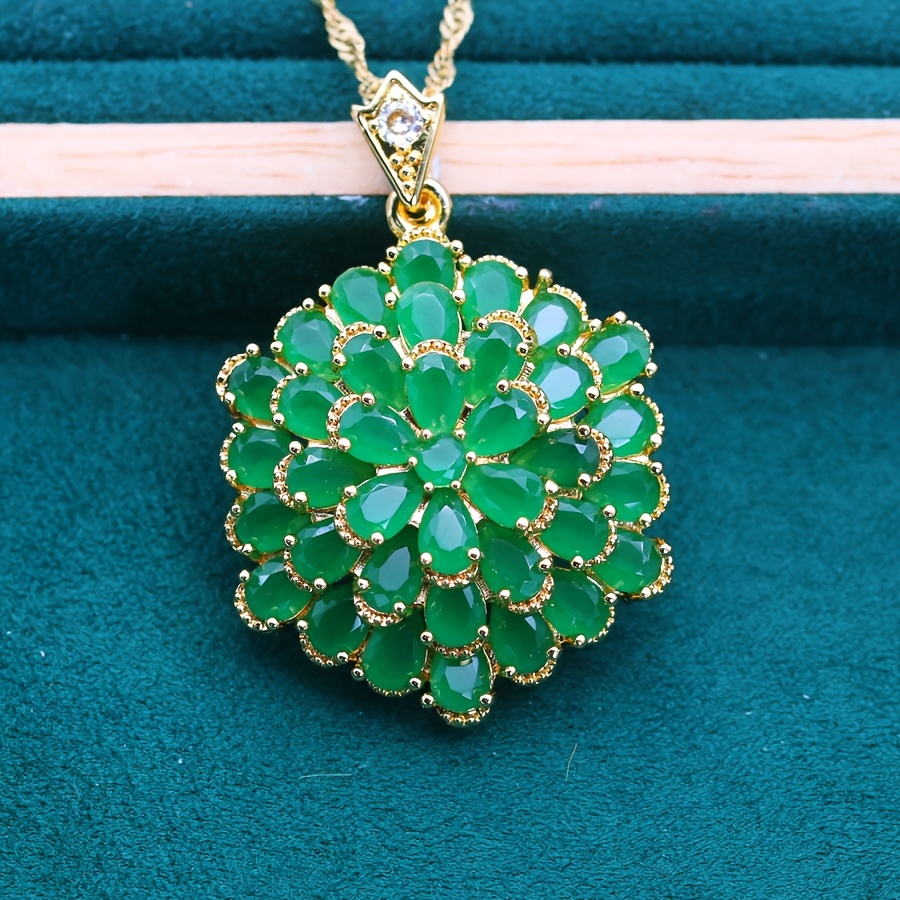 1pc retro 18k golden plated floral pendant necklace with green stones synthetic zirconia accents   gift for women mother s day weddings christmas valentine s day wedding accessory synthetic synthetic zirconia accents Product details 0