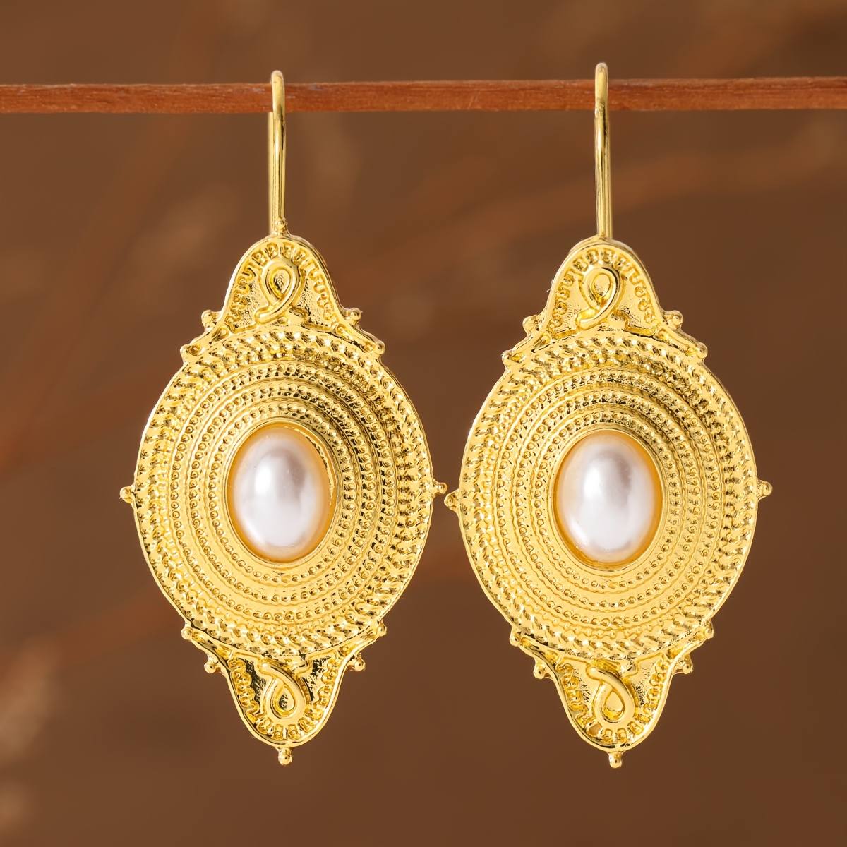 TEMU Orecchini da donna a forma di scudo con perle, stile retr簷 vintage , per feste e riunioni, ideali come regalo di compleanno