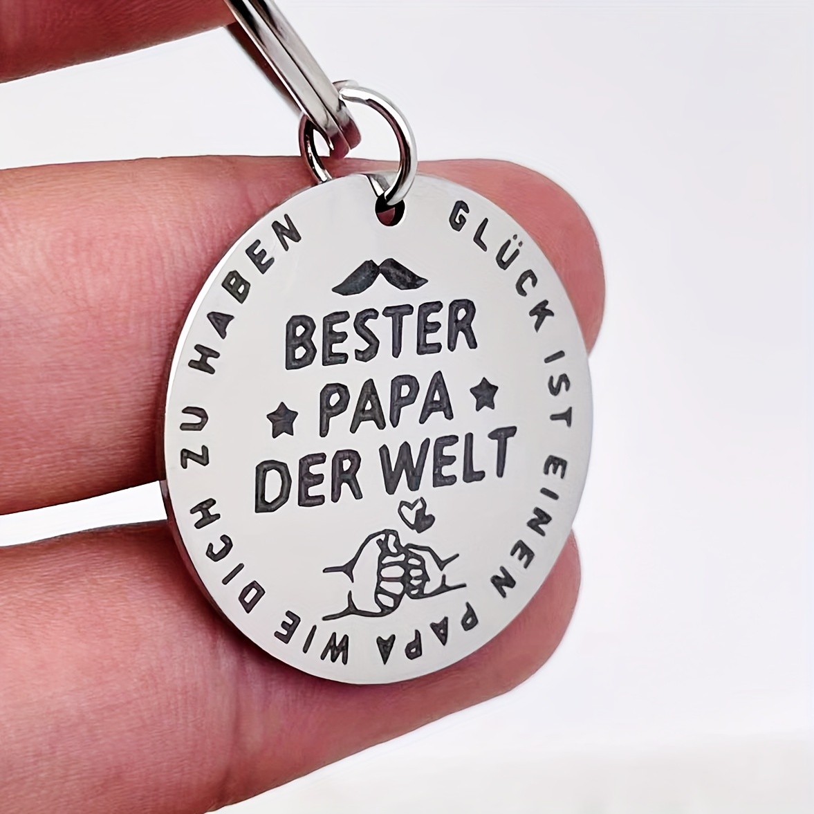 A Keychain Gift For Father's Day