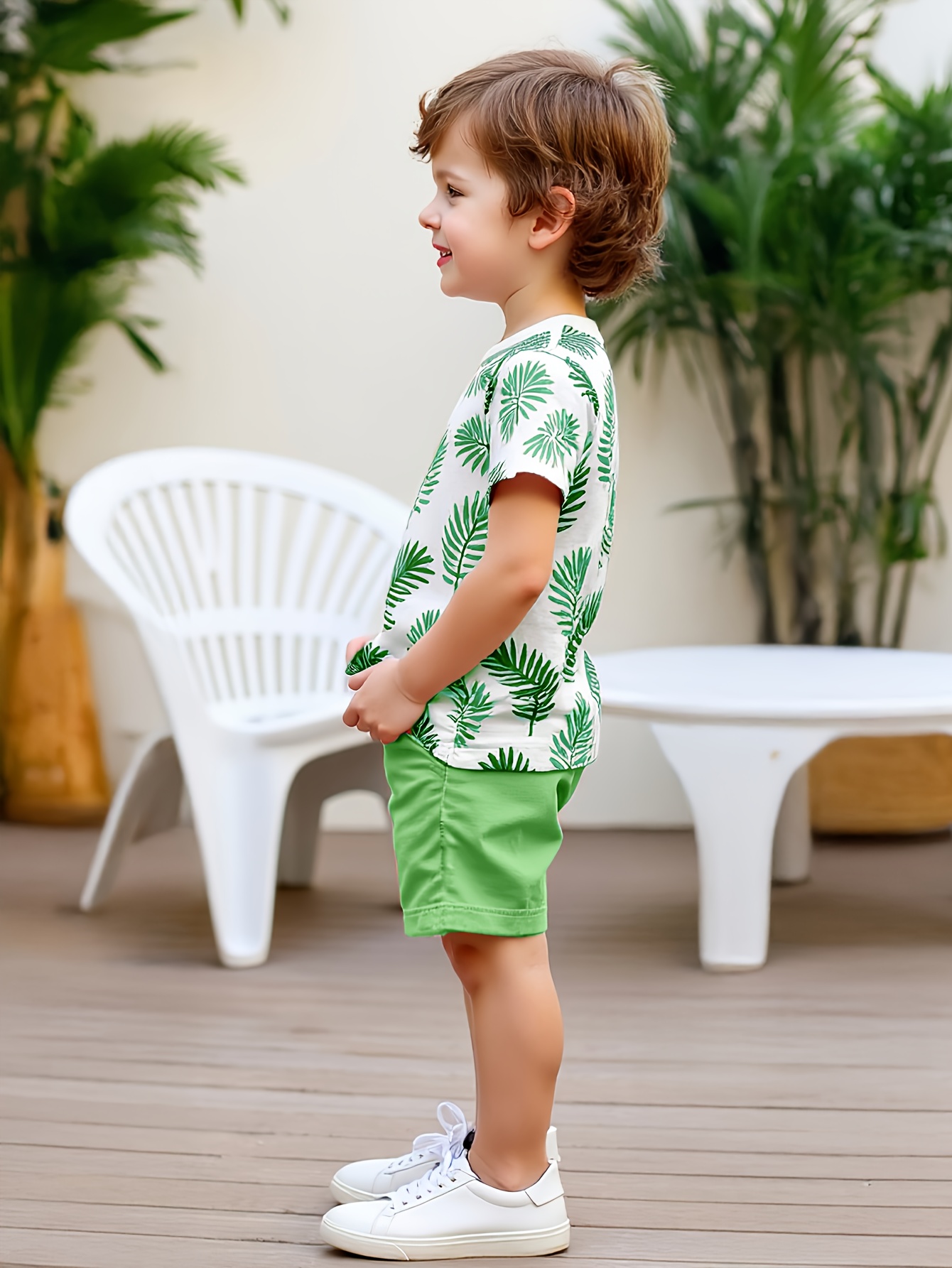 2pcs set of boys' clothing, summer short-sleeved round-neck T-shirt with leaf print and boy's fashionable shorts for summer outings, Perfect for Outdoor